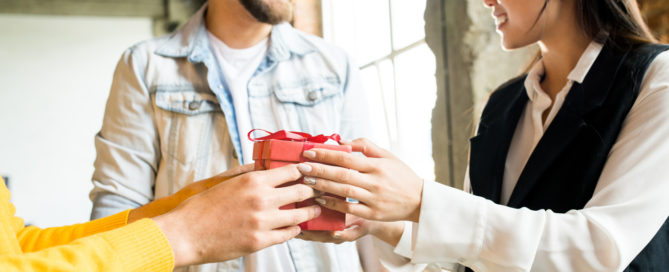 7 Outside of the Box Gift Ideas For Your Employees This Year